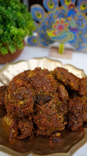 Food Code ASMR | Macher Teler Bora - Fresh Fish Entrails/innards/offal - Chopped Onion, Chilli - Gram Flour & Rice Flour - Ajwain, Poppy Seeds - Salt,... | Instagram