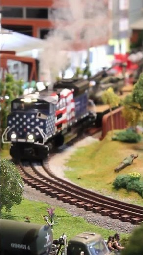 Quick and short army train #modeltrains #train #modeltrains #mthtrains #ogaugetrains #ogauge