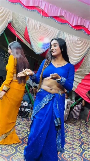 Rakhi Naskor on Instagram: "🥰😘❤️💃"