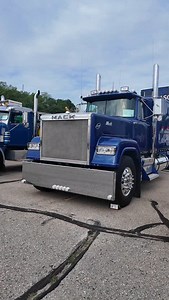 2.7K reactions · 153 shares | This Mack 1987 Superliner is an awesome combo. Not so my memory, I can’t remember who owns and drives it though. Spotted at the American Truck Historical Society Show in Madison WI. | Dean Croke | Facebook