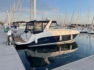 Rinker 342 Fiesta Vee 2006 Used Boat for Sale in Toronto, Ontario - BoatDealers.ca