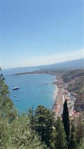 Exploring Taormina, Sicily, Dimensione Sicilia from Najat H. 🇮🇹