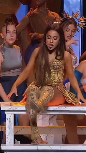 Ariana Grande Returns to Brown Hair After Cynthia Split