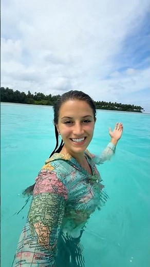 Did you know it's illegal to wear a bikini in the Maldives?👀