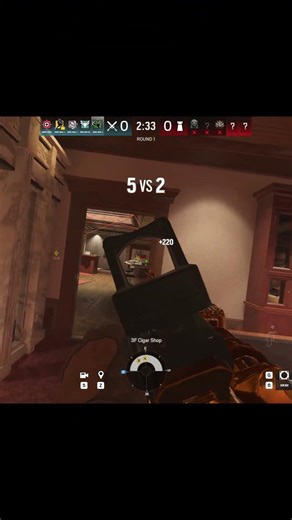 In one round 5 kills in Rainbow Six Siege