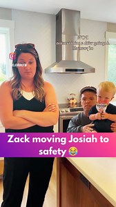 Zack moving Josiah to safety 😂 #LittlePeopleBigWorld #LPBW #thelittlecouple #7LittleJohnstons #rolofffamily #jaypamela #jayandpamelashow | Jay & Pamela Fans United