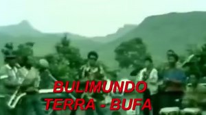 Como os anos passam a correr!! A liberdade acabaria de chegar a Cabo Verde a explosão cultural era inevitável. Os BULIMUNDO encabeçaram o desfilar de grandes músicos, que até então só a Voz de Cabo Verde e os Tubarões eram os mais conhecidos, Os Bulimundo semearam o funaná e as raízes brotaram nos quatro cantos do mundo, a eles o meu obrigado. | CV Musicas Antigas