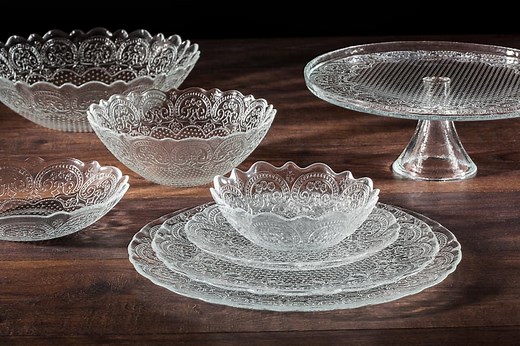 15 Most Valuable Vintage Glassware Worth Money