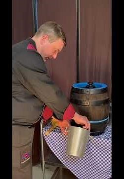 How to Tap a Wooden Beer Keg Like a Pro 🏴󠁧󠁢󠁥󠁮󠁧󠁿