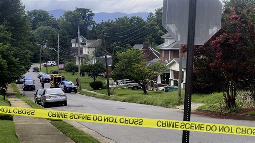 396K views · 681 reactions | BREAKING: Roanoke Police are investigating a shooting on Crescent Street NW. Stay with us for updates: bit.ly/40OIvYM | WDBJ7 | Facebook