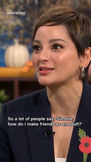 Are you struggling with loneliness? Human connection expert Simone Heng shares her practical tips to help you feel less isolated and find those true authentic connections. | This Morning
