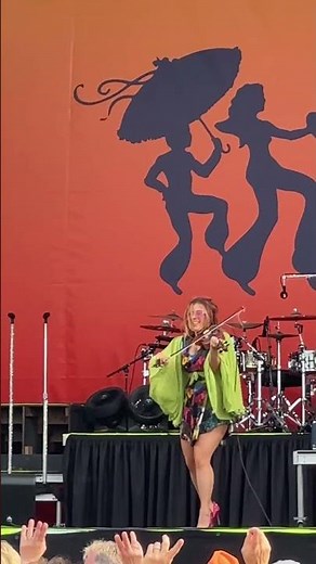 Michael Franti & Spearhead feat Amanda Shaw “Life Is Better With You “ Live at Jazz Fest