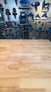 The Draper Tools XP1000 VDE Interchangeable Screwdriver set! This must-have tool features precision-machined tips for an exact fit, preventing screw damage and ensuring a secure connection. The interchangeable blades and ergonomic soft-grip handle make it easy to tackle any job, while the VDE certification guarantees safety for use on live circuits. #drapertools #electrician #screwdriverset #toolsofthetrade | FFX Tools