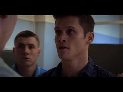 13 reasons why season 2 bathroom scene