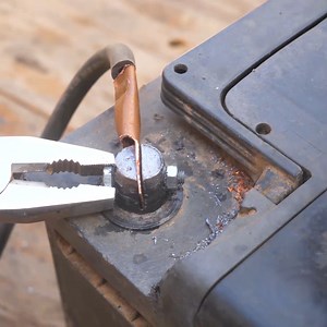 4 اختراعات وإبتكارات صنعت في المنزل = SIMPLE INVENTIONS | Creative Ideas l أفكار مبدعة