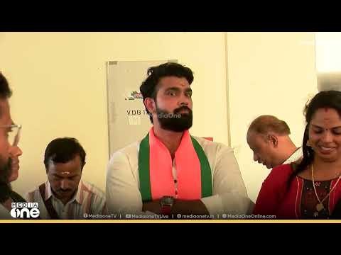 സമർപ്പിക്കേണ്ട രേഖകൾ കൈവശം ഇല്ലാതെ നടൻ വിവേക്; പിന്നാലെ കളക്ടറേറ്റിൽ നടന്നത്...