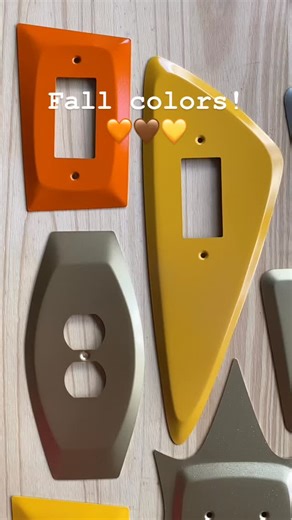 15K reactions · 770 shares | What is your favorite season? Fall is becoming my favorite season. Calm days, cool nights, colors changing. This batch of fall colored plates shipped out to their new homes today, and I know their new owners will 李 them! I’d love to make a custom set of my mid century inspired plates just for you. DM me or check out my bio link, before the leaves fall! 癩 https://www.etsy.com/shop/AtomicSurplusLLC | Atomic Surplus | Facebook