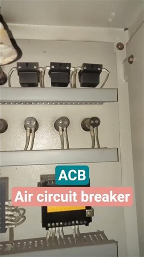 How does the air circuit breaker turn on and off?#electrical#viral #industrialelectrician #