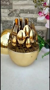 Fork Knife Spoon Set with Egg-Shaped Tableware Storage Box Premium Stainless Steel 24 pcs Silver: 23.00 $ Gold: 24.00 $ Rose Gold: 25.00 $ للإستفسار أو الطلب الرجاء مكالمتنا عبر الواتساب: 76859212📲 🚚توصيل سريع إلى كل بيت في لبنان 💵 يمكنك الدفع بالدولار أو بالليرة اللبنانية حسب سعر الصرف عند الإستلام يمكنكم الإطلاع على كافة المنتجات و التسوق بسهولة عبر الموقع الإلكتروني: https://kouranionline.com | Kourani Online