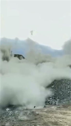 Rock Blasting Alternative — O2 Non-Explosive Rock Splitting System Demo in Hebei, China