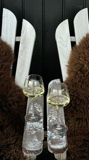 Mariami Gugeshashvili on Instagram: "@sheglam_official #SHEGLAM #SHEGLAMContourStick #SHEGLAMBronzerStick #SHEGLAMHighlighterStick #SHEGLAMStickFam"