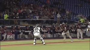 393K views · 2.1K reactions | ¡Sebastián Elizalde con una cátedra del corrido de bases para la ventaja de Tomateros de Culiacán! ⚡️ Alcáncenlo.... | Liga ARCO Mexicana del Pacífico | Facebook
