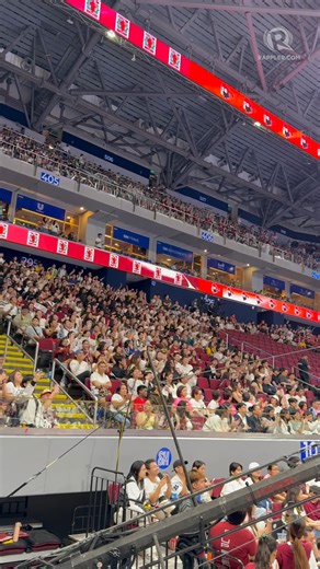 689K views · 17K reactions | Anti-corruption chant breaks out in 2025 UAAP Cheerdance Competition WATCH: The UP Pep Squad opts to use the ‘Ikulong na ‘yan, mga kurakot’ chant during 2025 UAAP cheerdance competition on Saturday, November 29. Thousands of the 20,129 spectators inside the Mall of Asia Arena, primarily clad in their protest white shirts, join the chorus.| Video by Philip Matel/Rappler | Rappler | Facebook