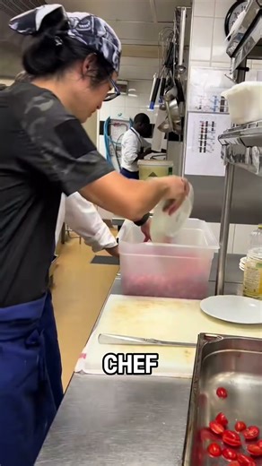 Young Chef Shows Tomato Slicing Trick