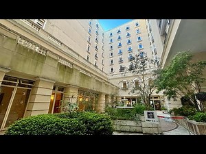 Spending 24 Hours in Japan's Most Luxurious Internet Café with Private Lockable Rooms