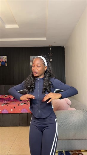 Discover Finegurl Divvy's Unique Style