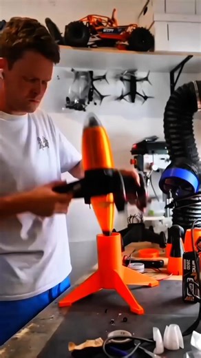 900 KV Motor + 3D Printed Body = Guinness World Record?