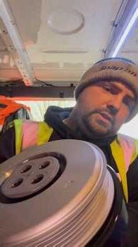 Your Alternator is NOT the problem ! #mercedes #sprinter #alternator #mechanic #automobile