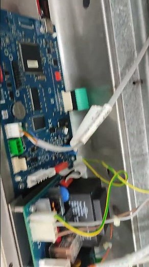 Primus FX 240 Washer software uploading.