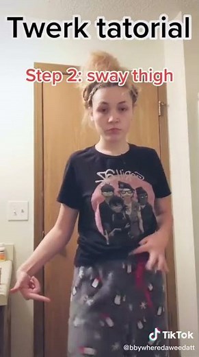 How to twerk tutorial.