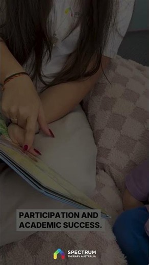 Can speech pathologists help with spelling and writing?