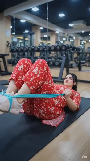 effective gym leg exercises #124