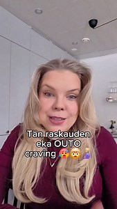Mikä on sun oudoin raskaushimo? 😅🥰❤️ Mä muistan ekasta raskaudesta ne suklaiset pääsiäiskarkit eli Ruohomunat, ja sit tokassa raskaudessa suolakurkut oli mun suurta herkkua. Mut en muista mitä kolmannessa ja neljännessä 🤔😅 Nyt viidennessä sitten näköjään kimchi 😅 mulla ei oo muuten ollut mitään kauheen tarkkoja pakko saada -juttuja, mut oon syönyt kyllä paljon tulista ja mausteista ruokaa ja ei tee yhtään mieli mitään väritöntä ja mautonta. 🤔😅 Ja jos tiiätte oikeasti tulisen Kimchin mitä 
