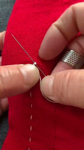 小燕姐教的线头对接妙招#针线活小妙招 #针线活每天更新