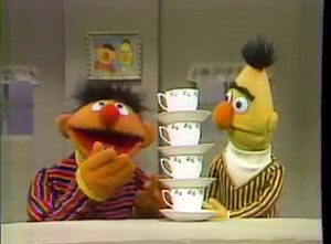 164K views · 5.4K reactions | Ernie und Bert im Lockdown: Gegen die Langeweile! | Sesamstraße | Facebook