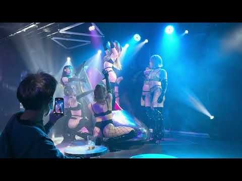 【魅惑のBLACK HEEL】バーレスク東京の姉妹店・バーレスクTS｜目の前で始まる妖艶すぎる夜💋 Burlesque Tokyo姐妹店・Burlesque TS｜近距離感受最迷人的性感之夜💋