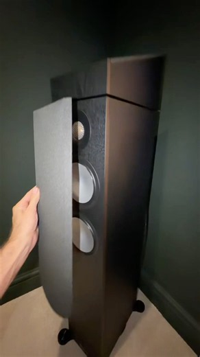 Grilles On or Off? We Return to Check This Monitor Audio System! 🔊