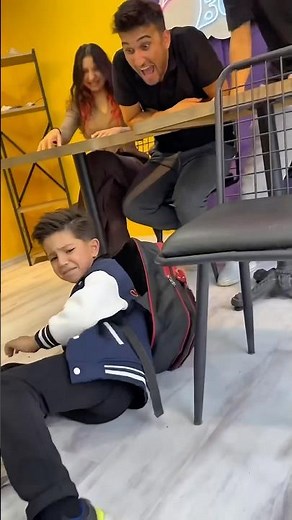 magic remote control stops time 😱❤️👻#shorst