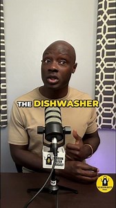 Why the dishwasher runs the whole restaurant #chef #kitchen #work