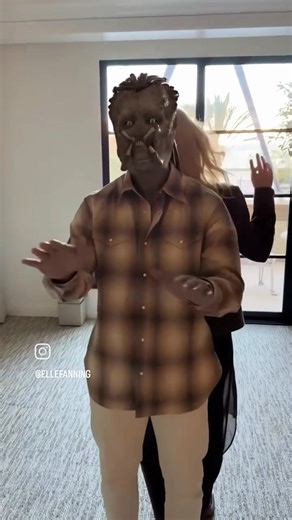 Elle Fanning shared the fun that she had on the set of "Predator: Badlands" from her IG page. This is really fun. 🙂🙂💯💯😎😎 #PredatorFanspage #Predator #Predator2 #ThePredator #Predators #Prey #AVP #AVPR #Predatorbadlands #Predatorkillerofkillers #PredatorFanspage #xenomorphfanspage #ellefanning #predatorbadlands #predator #20thcenturystudios | Predator Fanspage
