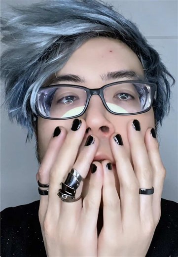 (i'm so sorry) #popmusician #altpopmusic #eboy #femboy #merboy