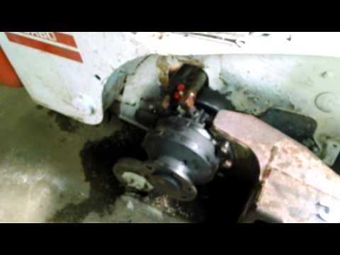 Bobcat T 190 final drive tip