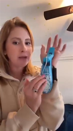 💥 The Ultimate Superhero Experience Is Here! World's First String Launching Webshooter That Glows in the Dark 🕷️✨ Want to give a gift that truly stands out? Ready to unleash your inner superhero and amaze everyone around you? This isn’t just a toy – it’s a glow-in-the-dark, web-slinging adventure straight from the movies! Introducing the World's First String Launching Webshooter – the must-have accessory for aspiring heroes of all ages. Glow in the dark, shoot webs like a pro, and save the day