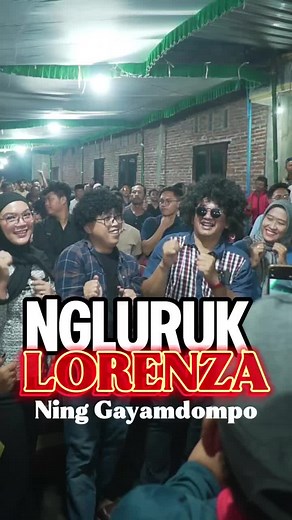 semua terhipnotis Lorenza . mosok KOE ORA 😁😁 Bpak Bupati bersama wakil mas adhe goyang bersama jadoelnya Indonesia ..😅✌️#fyp #viral #lorenza #jadoelnyaindonesia #dangdutjadoel #katanganyarhits #sukoharjo