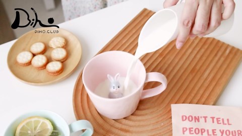 DIHOclub Squirrel Ceramic Cup Hidden 3D Animal Inside Mug,Cute Cartoon Handmade Figurine Mugs,Holiday and Birthday Gift for Coffee Milk Tea Lovers,12 OZ(Light Green)