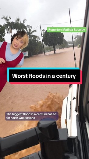 As if a cyclone, record-breaking floods, power outages and water shortages weren’t enough, north Queensland communities are also having to deal with the threat of crocodiles popping in the newly inundated streets. 📸 Getty, Severe Weather Australia, Reuters, EPA #queensland #farnorthqueensland #flood #australia #cyclone #cyclonejasper #crocodile